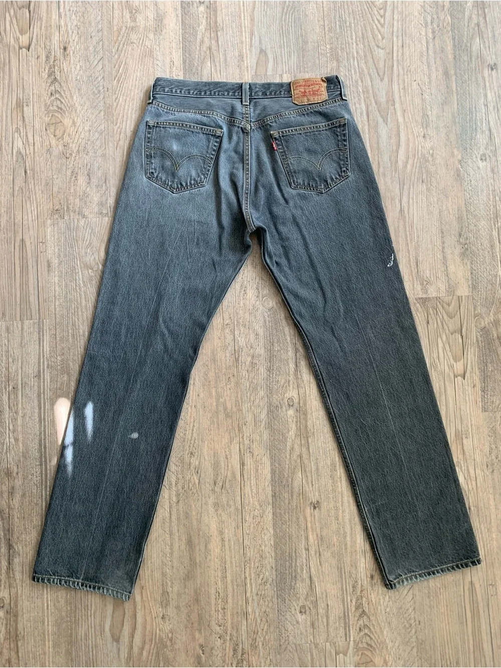 Levi's Men's Black Straight Jeans with White Paint Detail